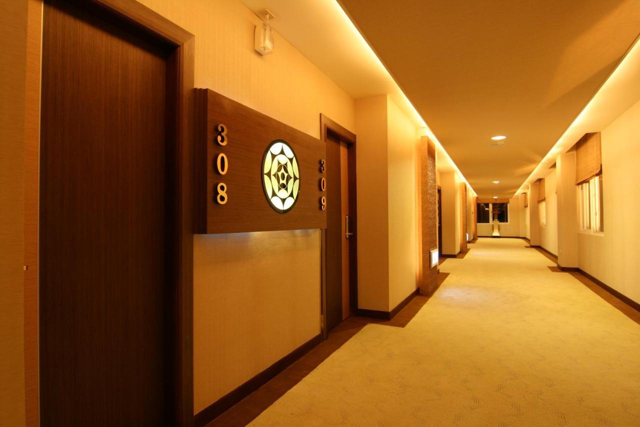 East Coast Sea View Hotel Chenggong Bagian luar foto