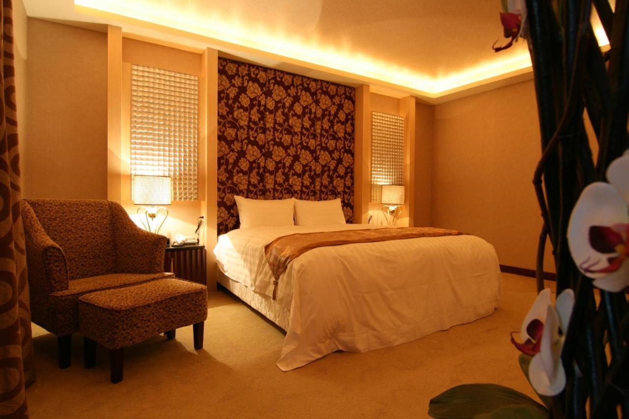 East Coast Sea View Hotel Chenggong Bagian luar foto