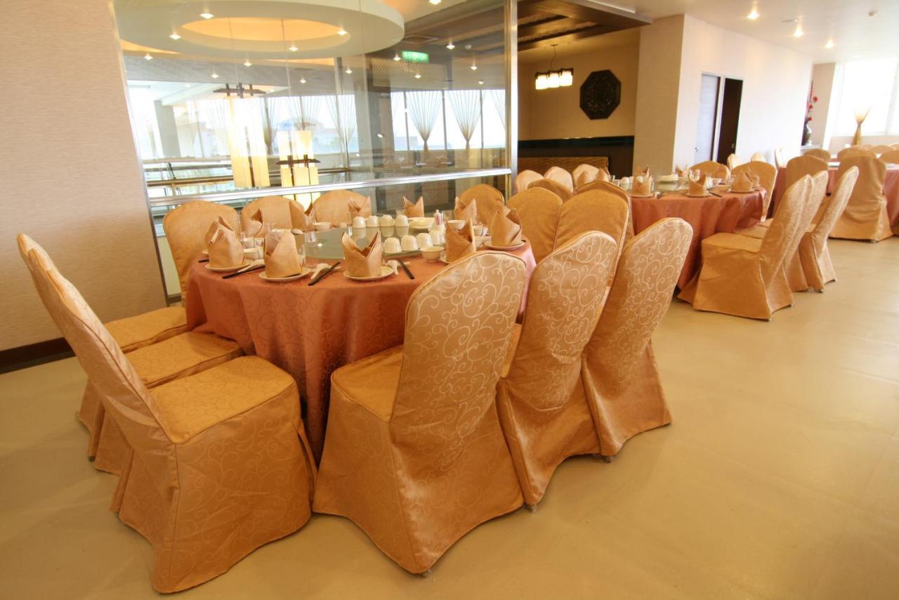 East Coast Sea View Hotel Chenggong Bagian luar foto