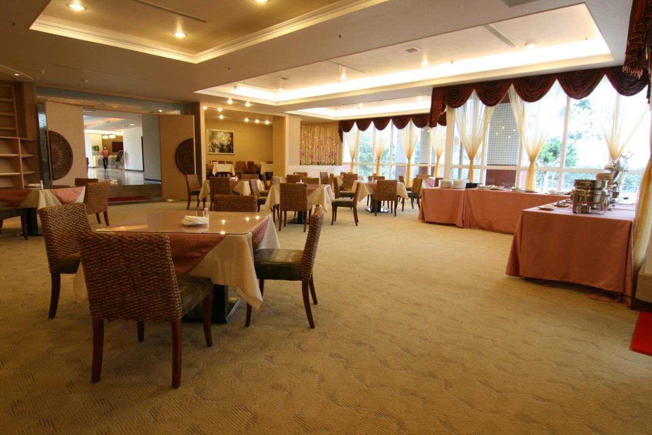 East Coast Sea View Hotel Chenggong Bagian luar foto
